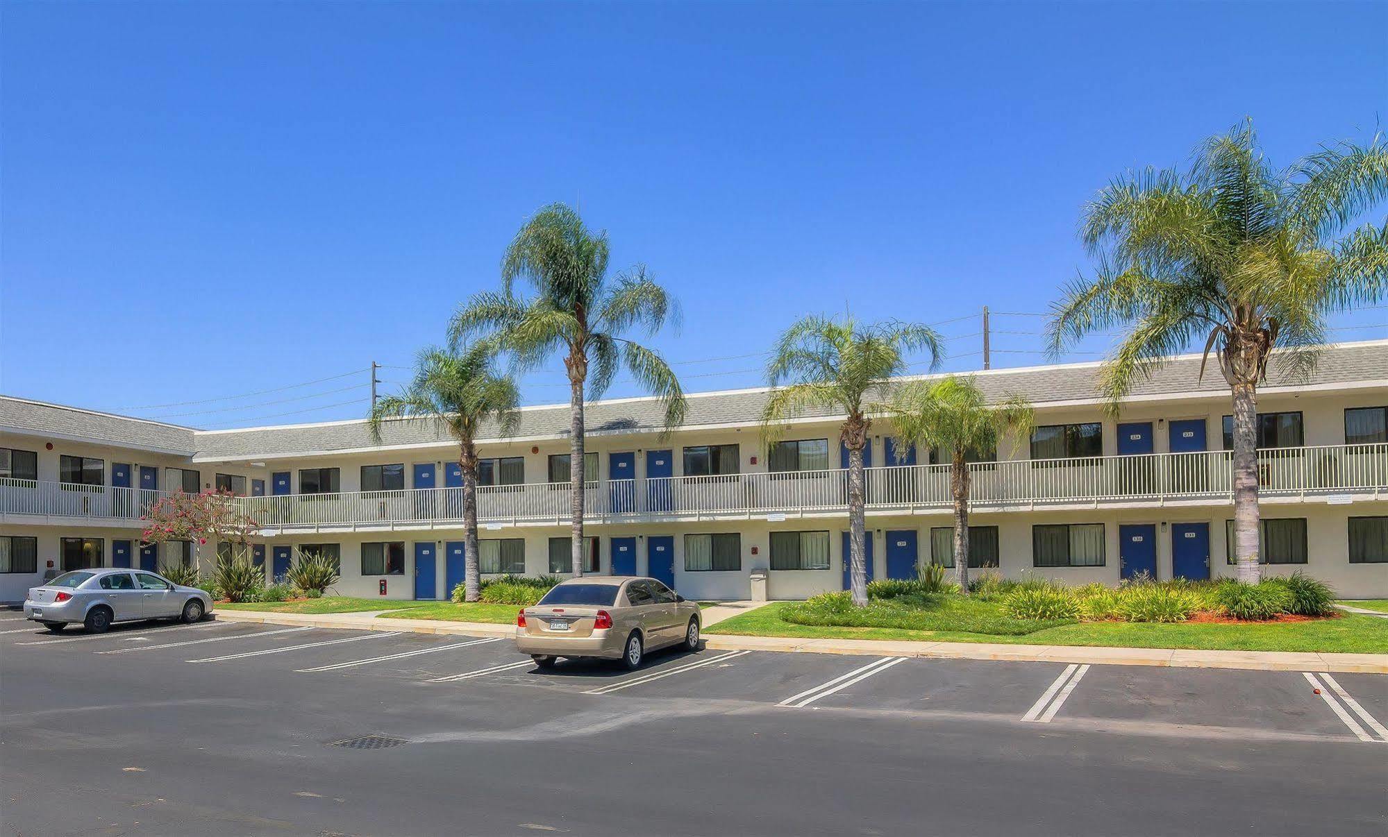 Vagabond Inn Sylmar Los Angeles Exterior foto